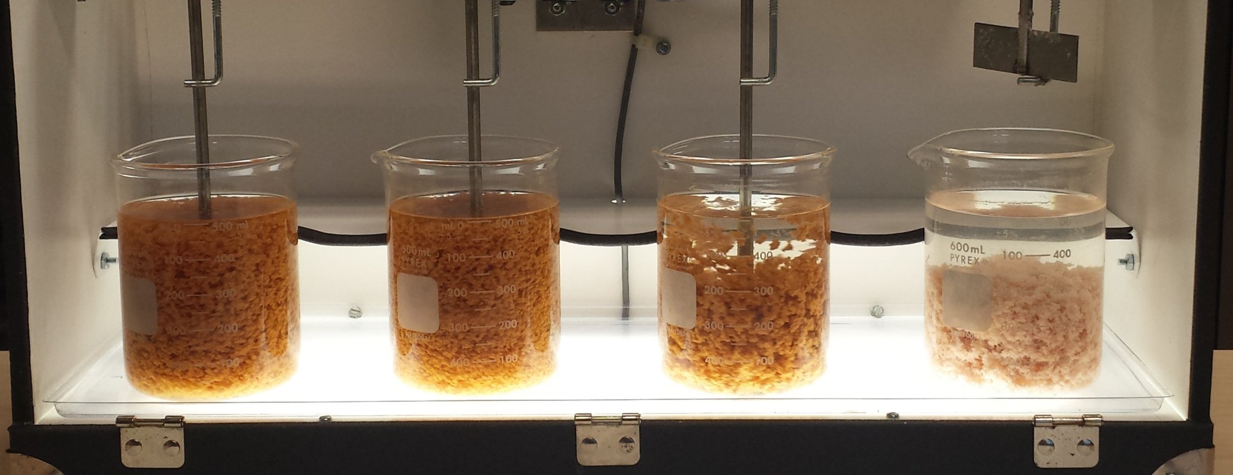 Jar test de floculantes para tratamento de efluentes